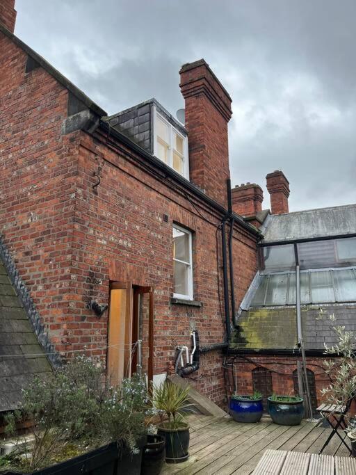 Charming City Townhouse Dublin Bagian luar foto
