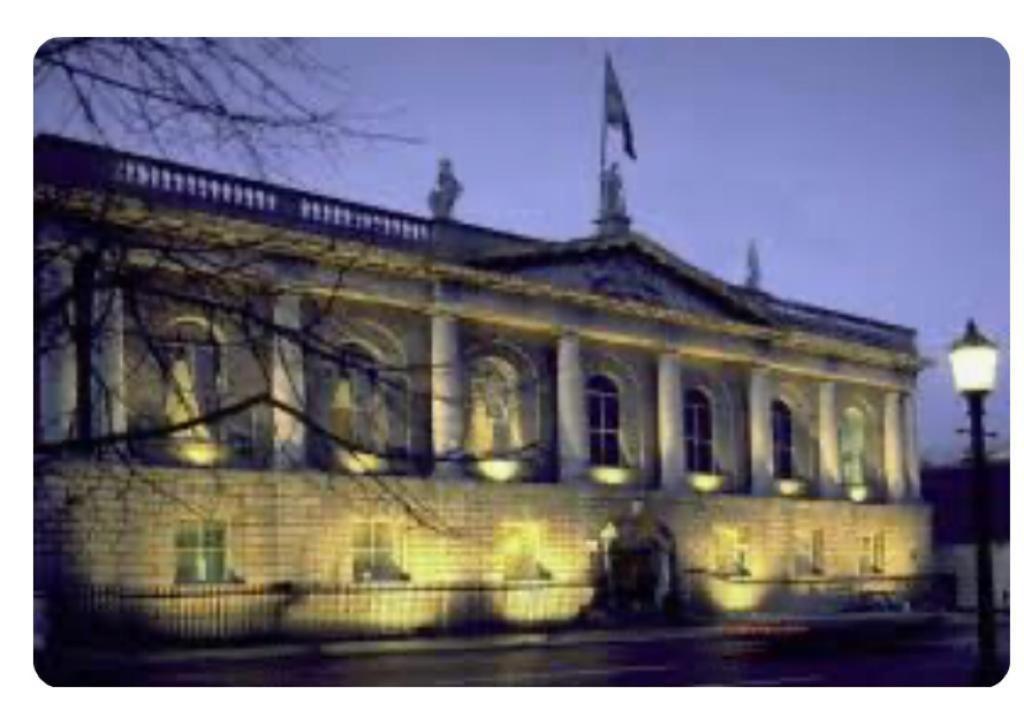 Charming City Townhouse Dublin Bagian luar foto